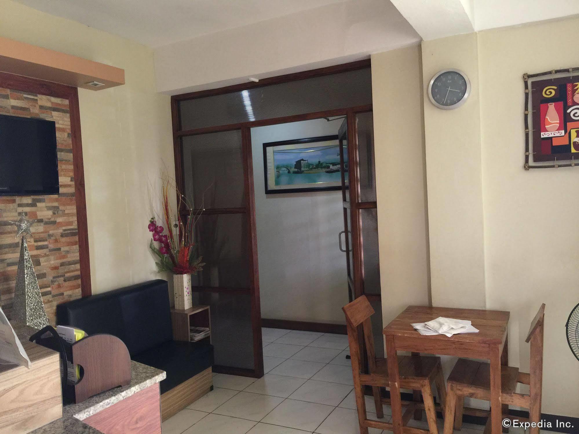 Qm Pension House Ταγκμπιλαράν Εξωτερικό φωτογραφία