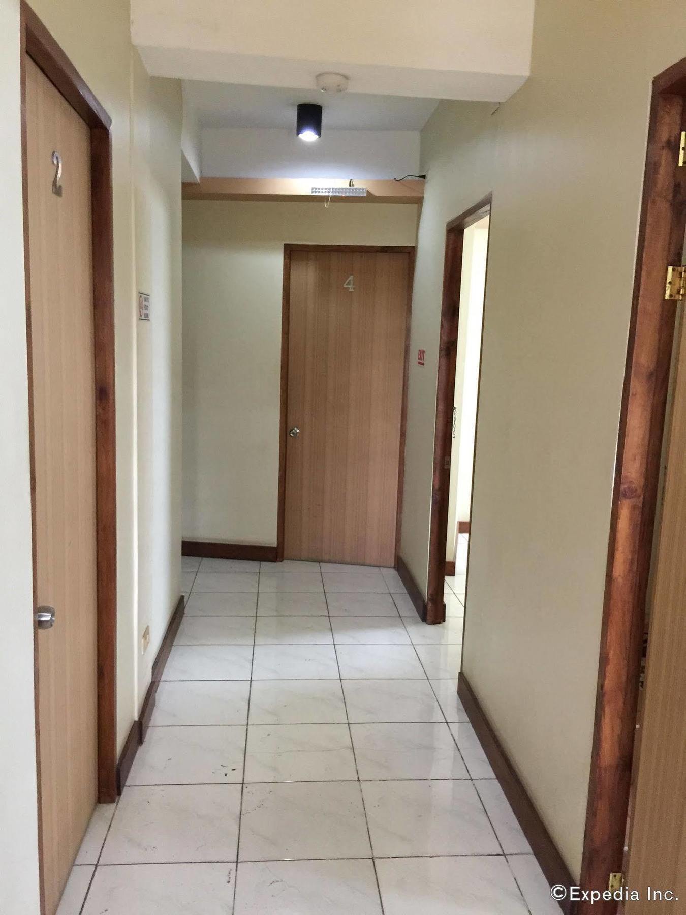 Qm Pension House Ταγκμπιλαράν Εξωτερικό φωτογραφία